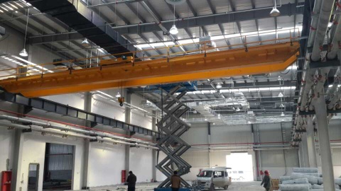 QD model 20 ton double girder overhead bridge crane