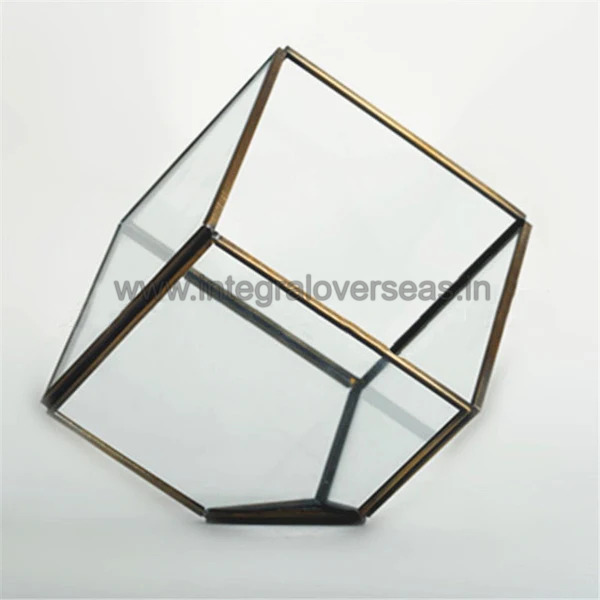 Metal garden planter