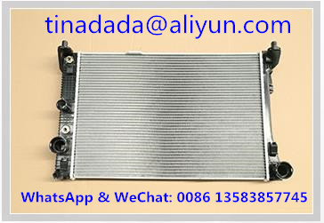 Best selling automotive auto car radiator for BENZ