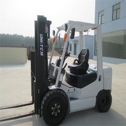 Brand new 2.5ton diesel forklift truck