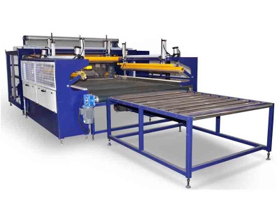 Automatic mattress packing machine