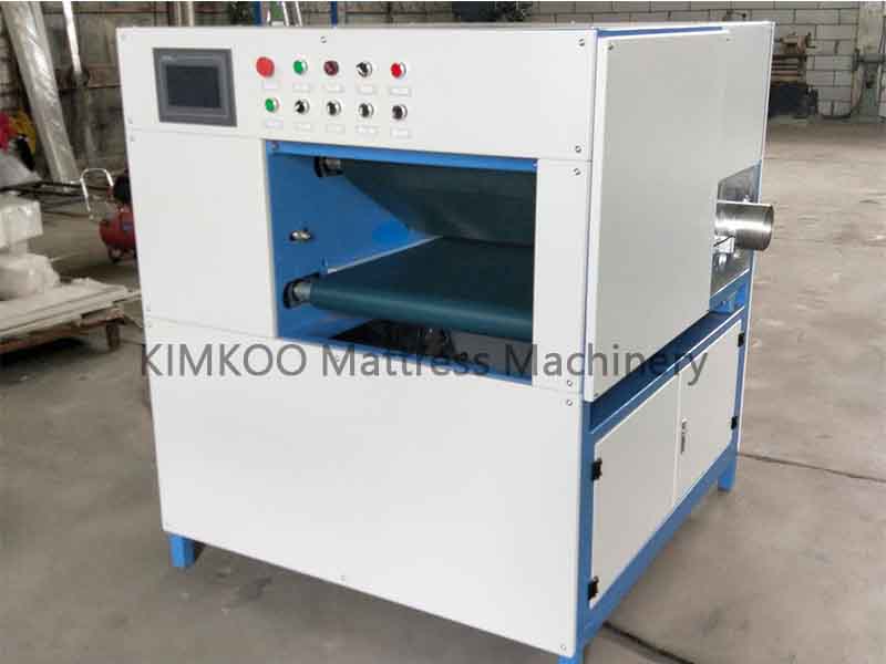 Pillow roll packing machine