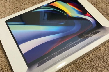 Apple MacBook Pro 16 M1 10-Core Alienware R6 Laptops, Zephyrus S17 SSD 1TB
