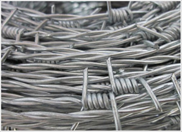 barbed wire using