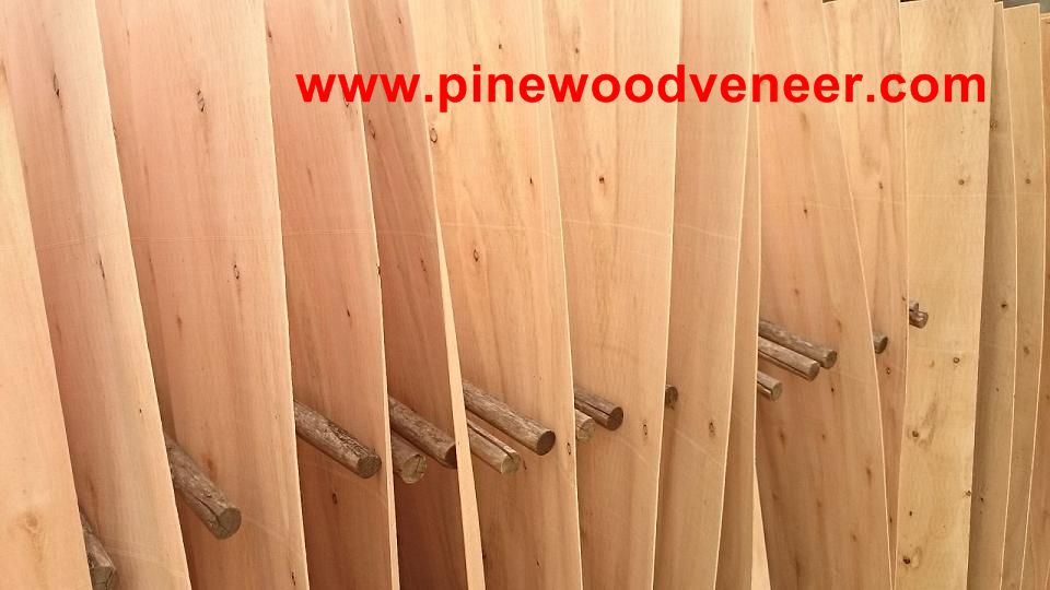 www.pinewoodveneer.com