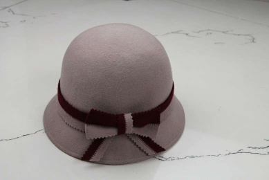 Wholesale womens wool felt fitted cloche hats - A006