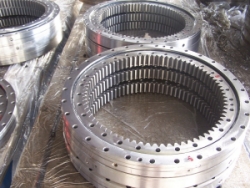 internal gear cross roller slewing bearing