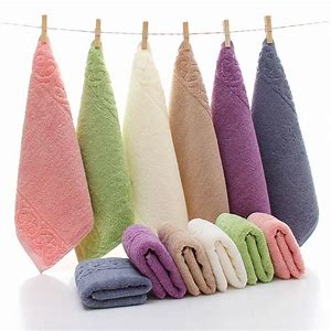Square towel, bamboo cotton Smail small square towel using bamboo fiber material, healthy skin, suitable for mother and child.