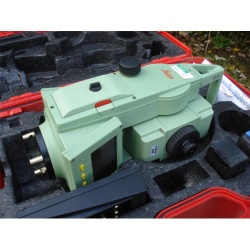 Leica TCR 805 Reflectorless Total Station