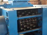 Charcoal Briquetting Machine Supplier/Charcoal Briquette Machine/Wood Charcoal Briquette Making Machine