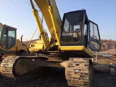 used SUMITOMO excavator SH300A2