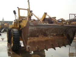 used cat loader 910