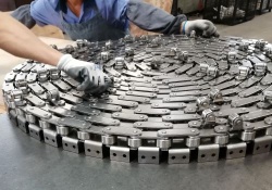 roller chain  conveyor chain wth A2 attchment and side roller