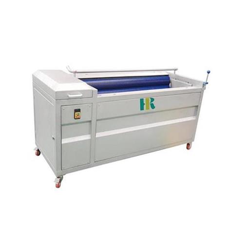 Automatic stainless steel electric persimmon polishing machine Automatic stainless steel electric persimmon polishing machine brushes the surface of the material with a nylon silk roller to complete the cleaning, polishing and peeling treatment; equipped with a water spray system; Special discharge port design, high discharge speed, no damage to materials.  Suitable for round, oval material cleaning, polishing and peeling treatment.