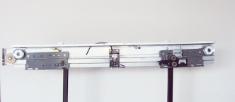 Elevator door hanger&nbsp;-&nbsp;DTC2