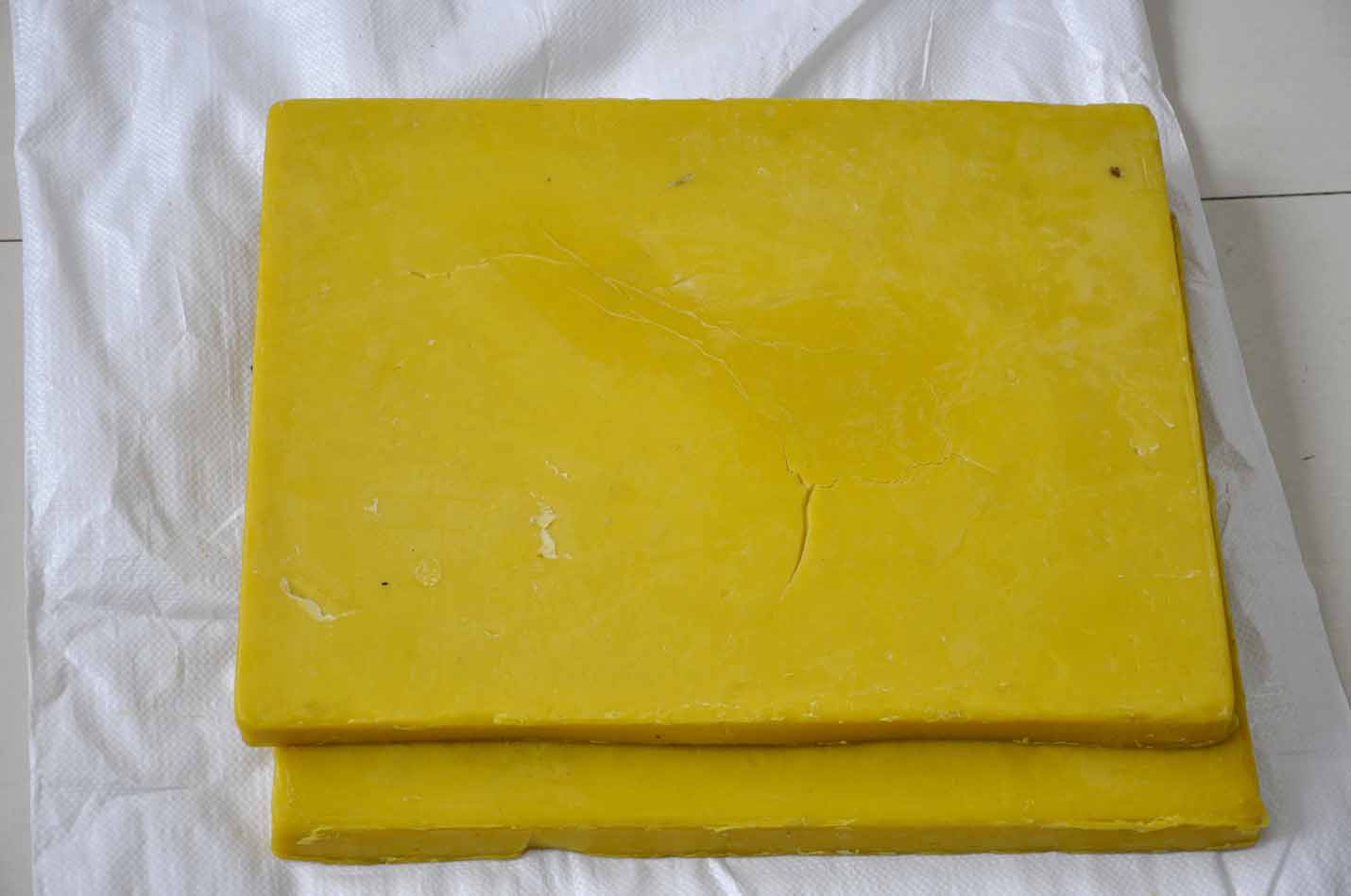 beeswax from manufacrure