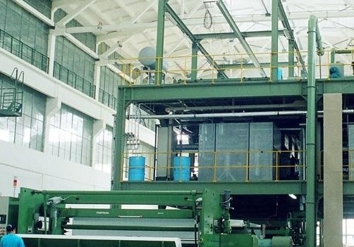 nonwoven fabric making machine