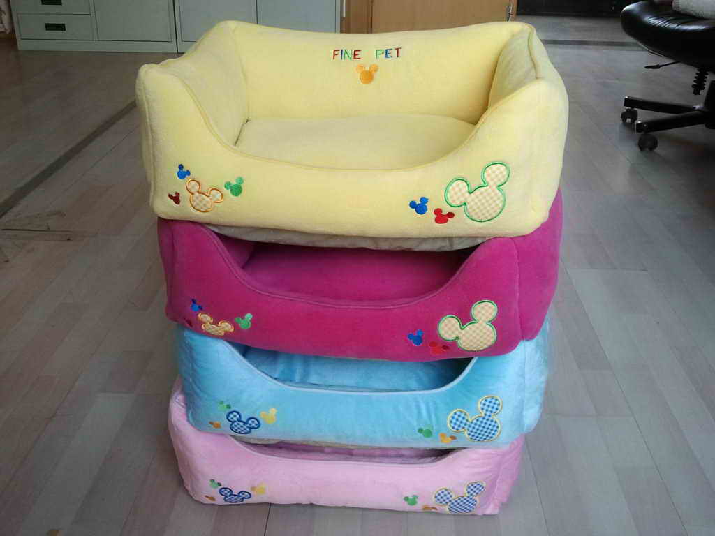 luxury and lovely pet bed