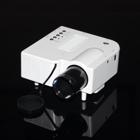 original manufacture barcomax OEM suppy mini led projector ,320*240 ,best for home theatre