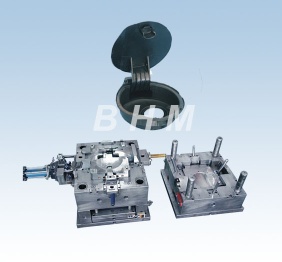 Auto Accelerator Plastic Cover Mould