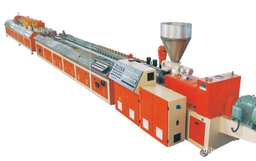 plastic floor extrusion line