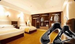 Hotel cloth hanger