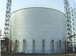 Flat bottom silos