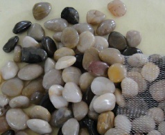 high light mixed pebble