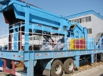 2012 new style mobile crusher YG93E69