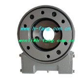 Slewing drive for solar tracker