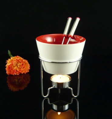 Ceramic fondue set with stand
