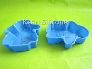 New silicone cake moulds