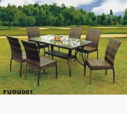 outdoor garden tables and chairs