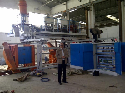 Automatic High Speed Blow Moulding Machine