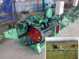 straight and reverse twisted barbed wire machine