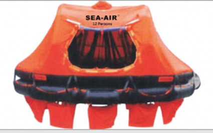 DAVIT-LAUNCHED INFLATABLE LIFE RAFT