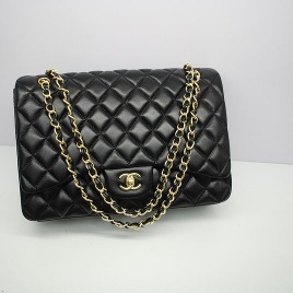 Chanel Maxi Classic Jumbo Sheepskin Leather With CC Gold Chain 58601