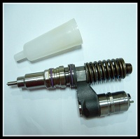 Offer original Bosch UIS/PDE Unit Pump Injector in stock 0414702010