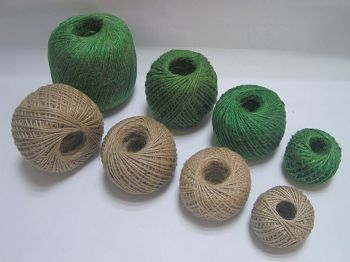 Packing Jute yarn is a 100% biodegradable and pollution free natural jute packaging material.It is made of twisted natural fiber