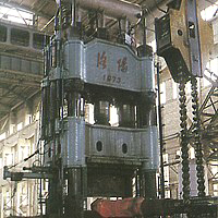 8,000T hydraulic press