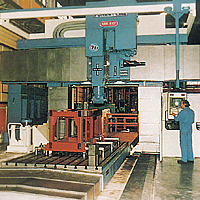 WECO240 heavy double-housing milling-boring center (with mobile crossrail and table)