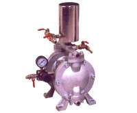 Pump with Pressure Bucket